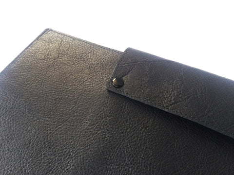 BLACK LEATHER LAPTOP SLEEVE 15"